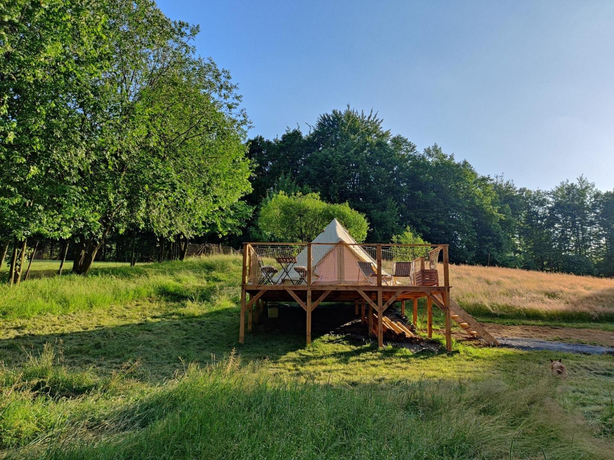 Luxusní stan Glamping Zlate Podlesi #2 *